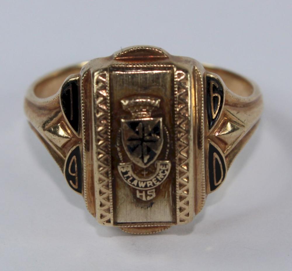 U.S.A. College Ring in 10ct... image