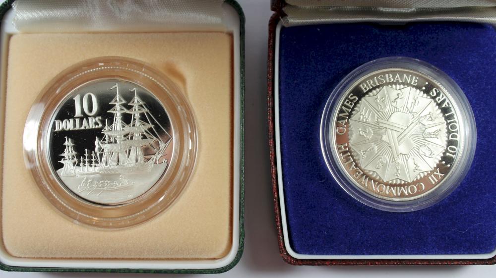 Australia 1982 & 1988 Silve... image