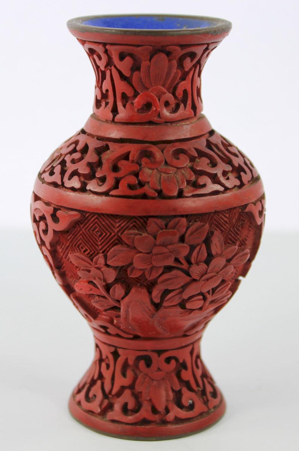 Chinese Red Cinnabar Vase image