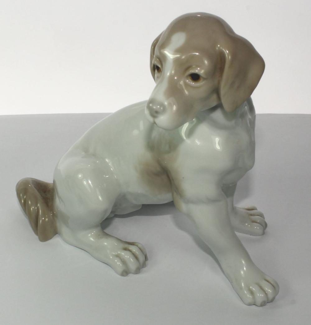 Lladro Porcelain Beagle Fig... image