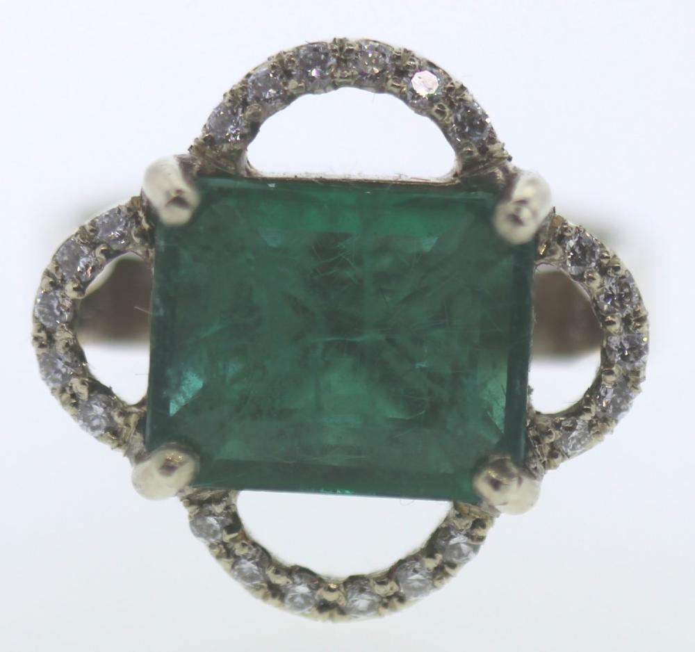 Stunning Emerald and Diamon... image