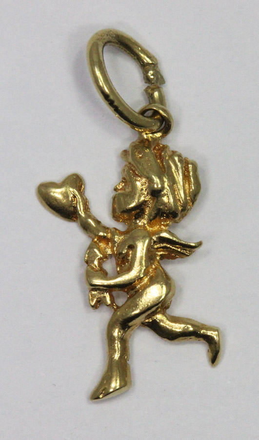 Cupid Charm in 16ct Gold image