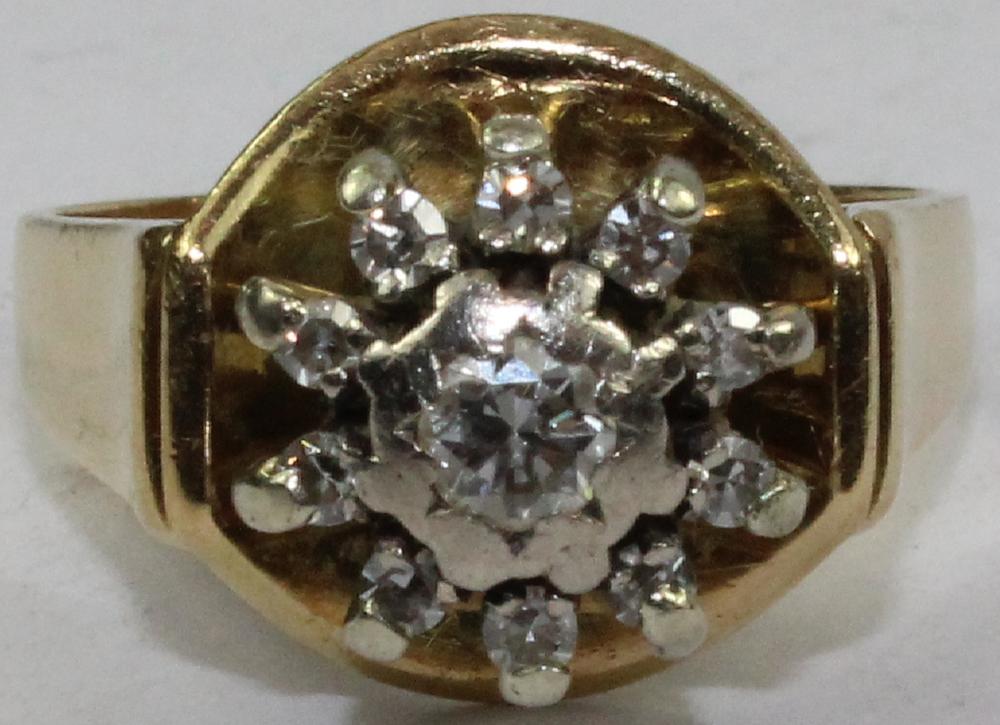 Stylish Diamond Ring in 18c... image