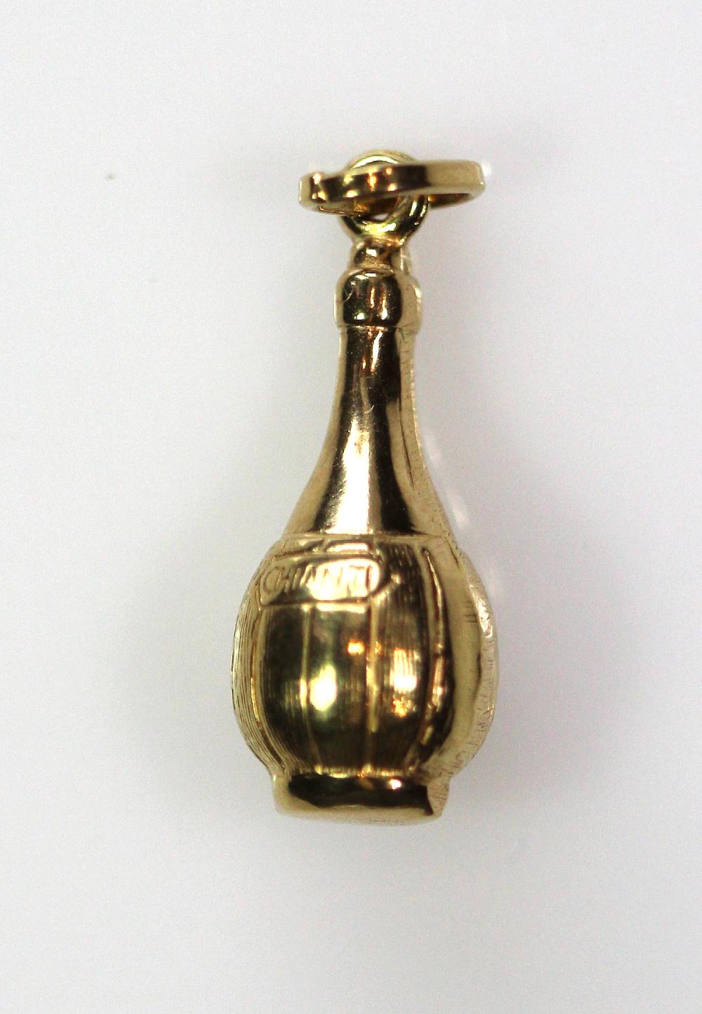 'Chianti' Bottle Charm in 1... image