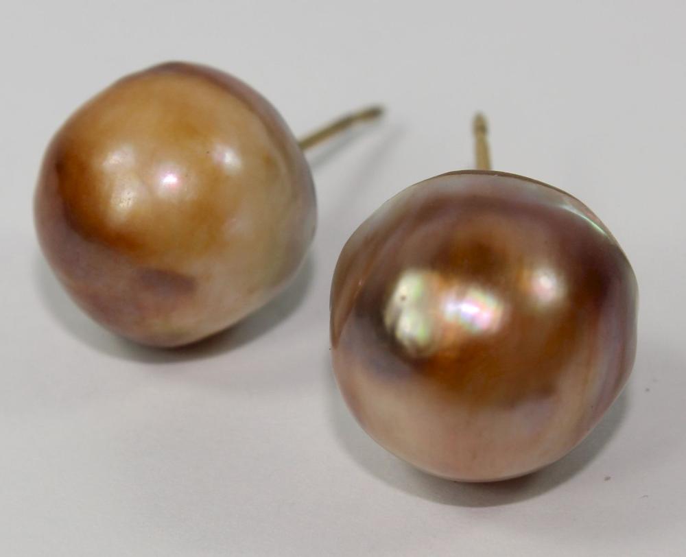 Golden Brown Button Pearl S... image