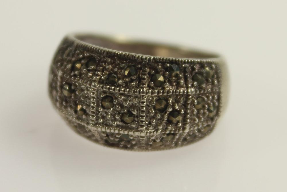 Green Marcasite Ring in Ste... image