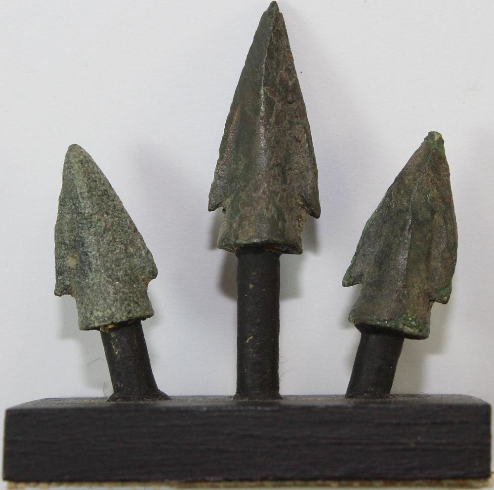 Small Bronze Arrowheads fro... image