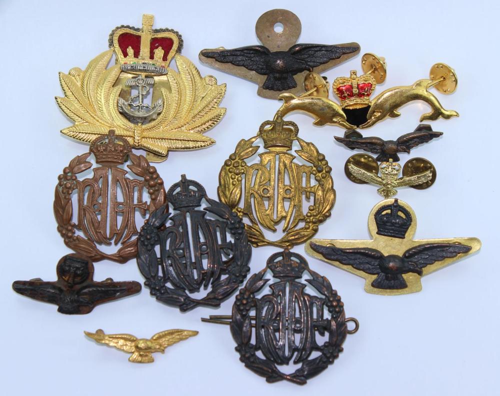 Australia RAAF & RAN Badges... image