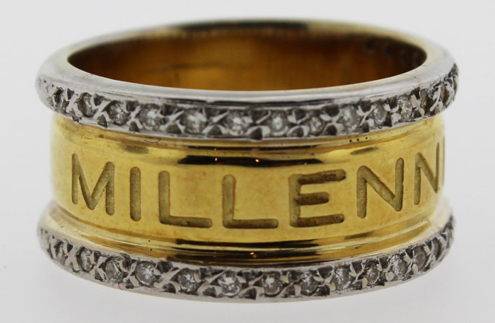 "Millenium" Ring in 18ct Go... image