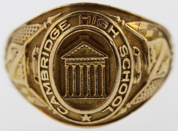 College Ring in 10ct (0.416... image