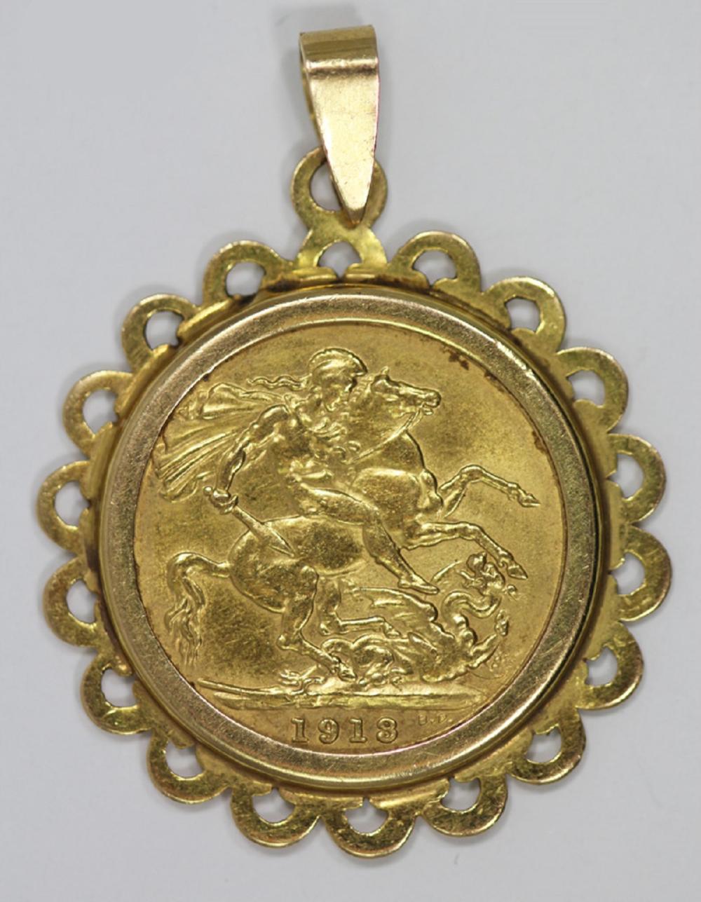 Gold (22ct) Sovereign dated... image