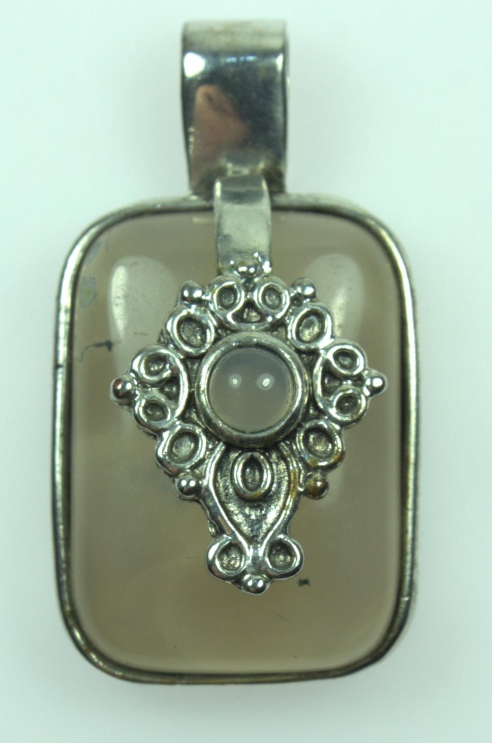 Jadeite Pendant in Silver-p... image