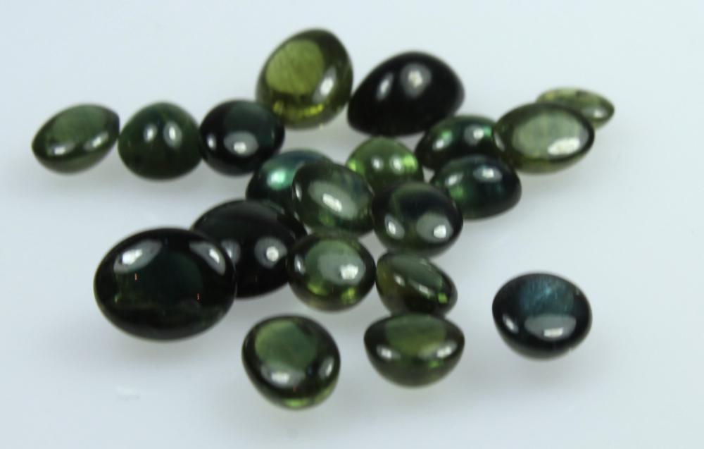 Twenty Green Cabochon Sapph... image