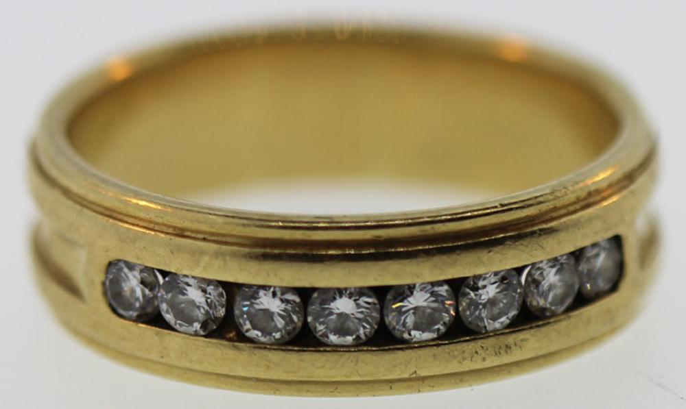 Heavy 18ct Yellow Gold Ring... image