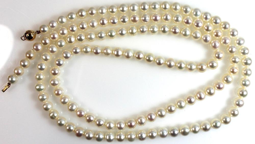 Cultured Pearl Necklace wit... image