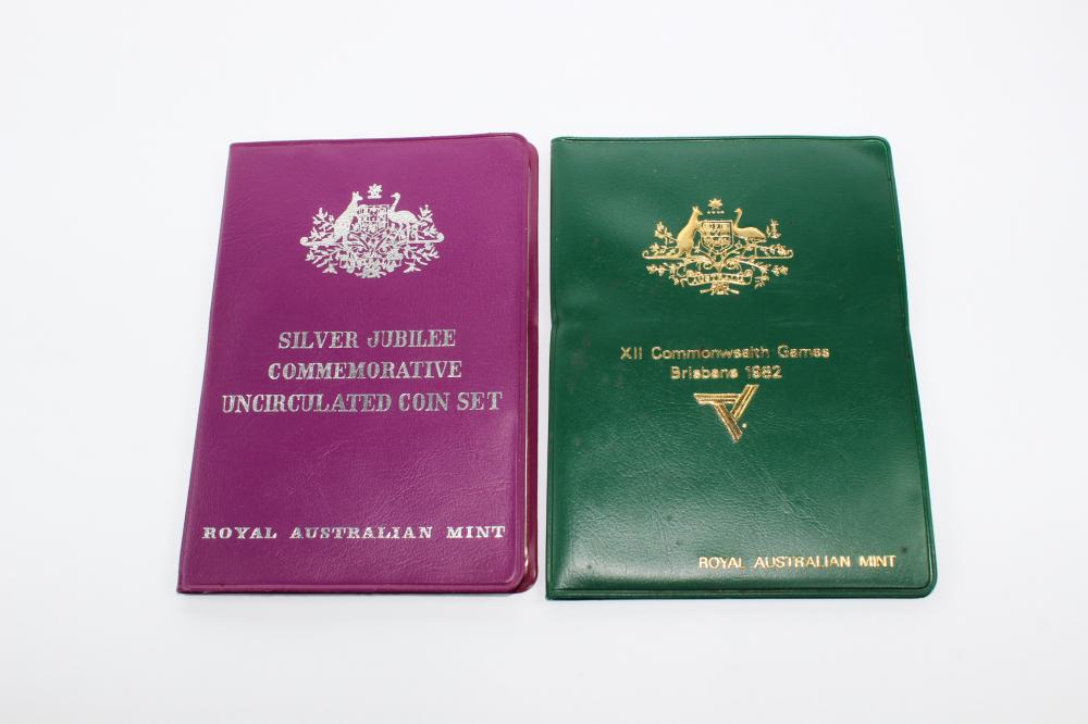 Australia 1977 & 1982 Mint ... image