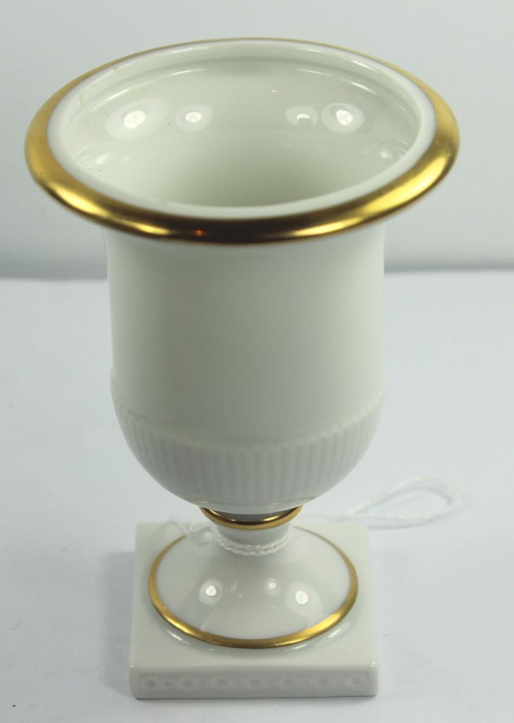 Small White Porcelain Urn w... image