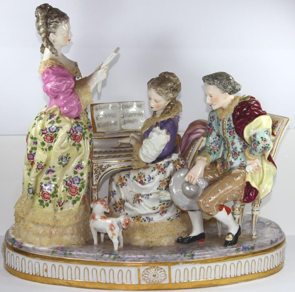 Large Meissen trio of Figur... image