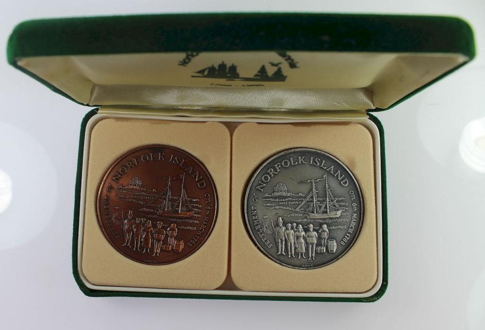 Australia 1988 Bronze & Ste... image