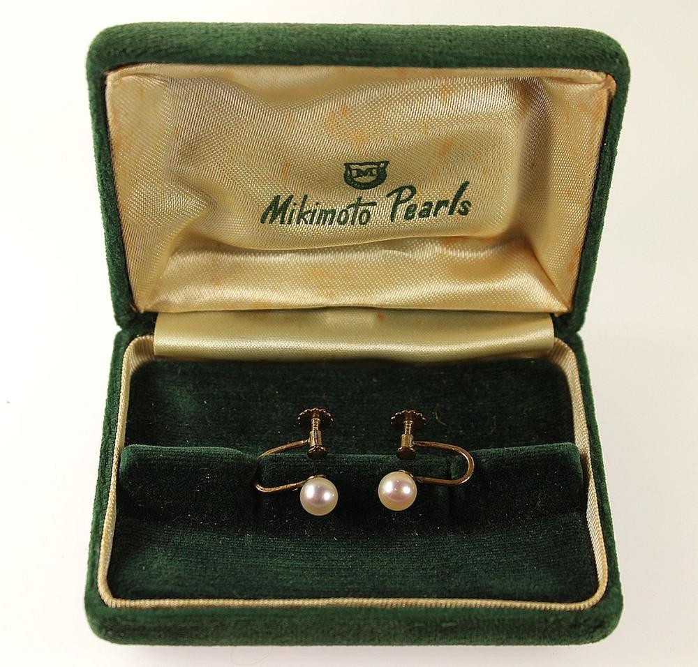 Mikimoto Pearl Screw-back E... image