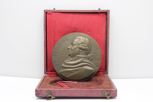 La Perouse Medal struck for... image