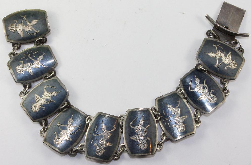 Siam Silver Bracelet in Ste... image