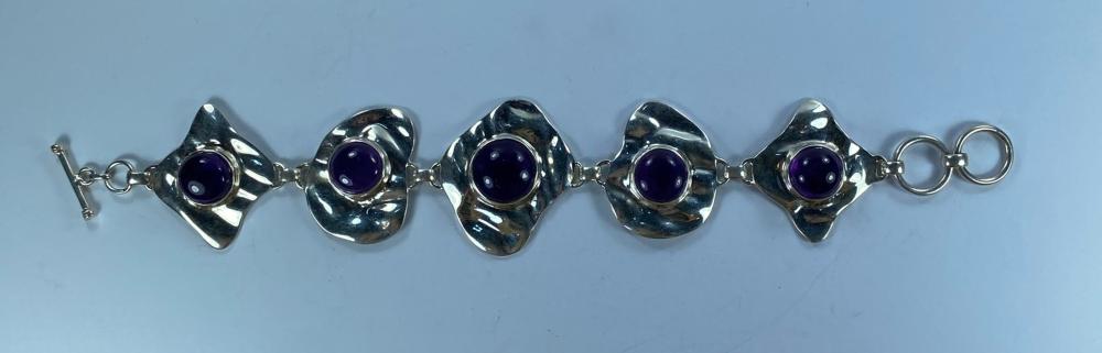 Sterling Silver Amethyst Ca... image