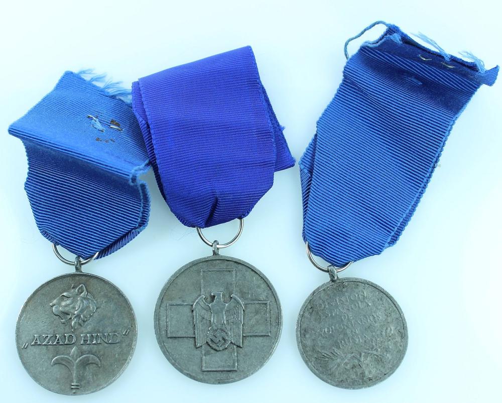 Germany WWII Style Medals (3) image