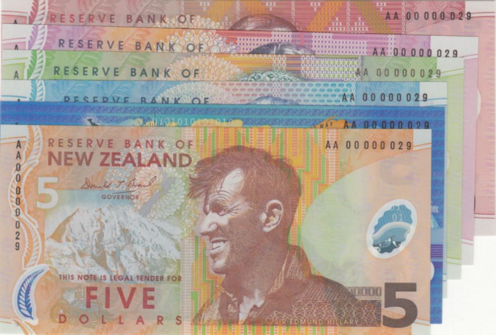 New Zealand. (2000) Low No.... image