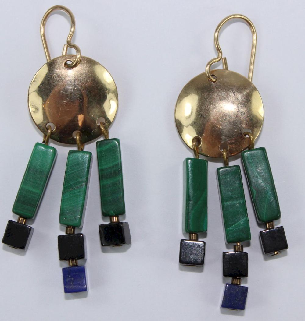 Stylish Earrings in 9ct Yel... image