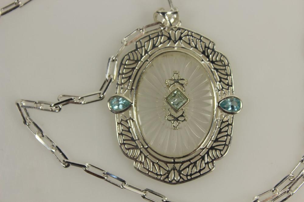 Camphor Glass Pendant in In... image