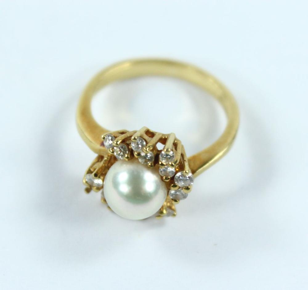 Diamond & Pearl Dress Ring ... image