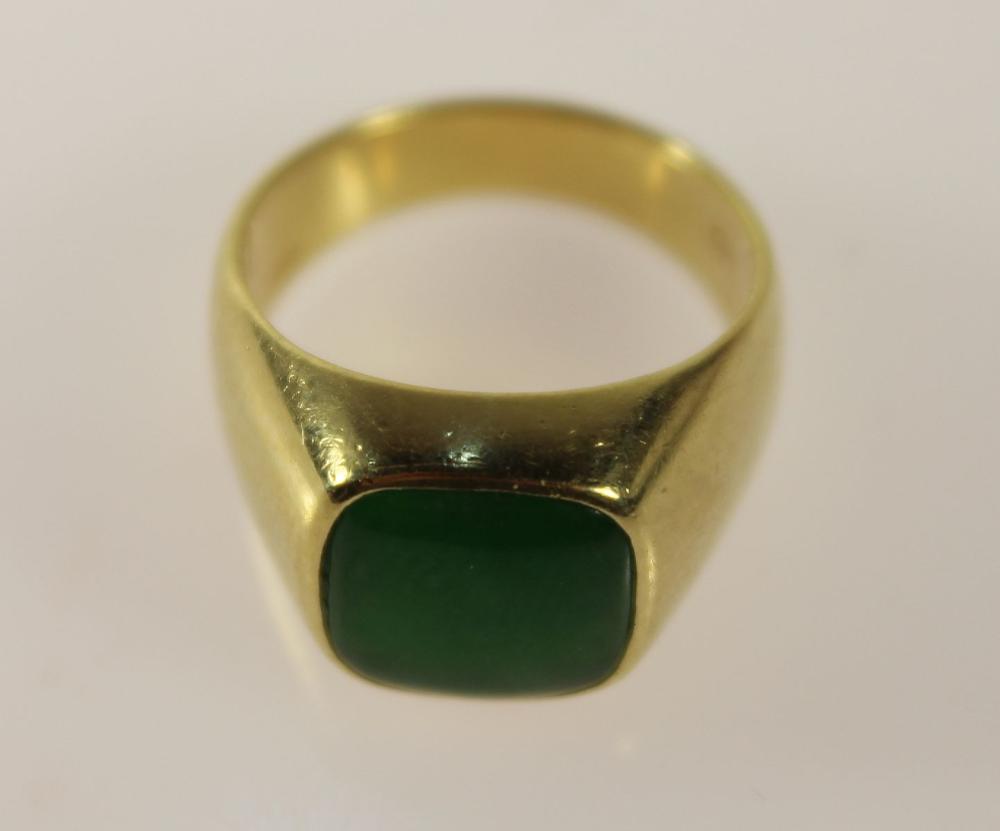 Gold Jade Signet Ring in 18... image