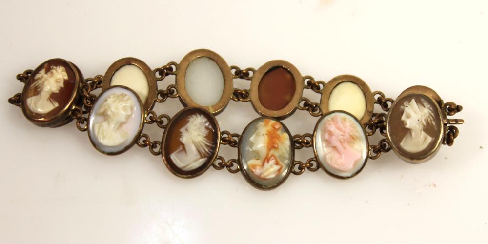 Vintage Shell Cameo Bracele... image