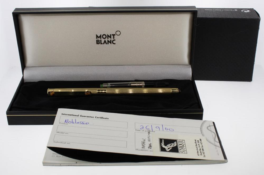 Mont Blanc Fountain Pen in ... image