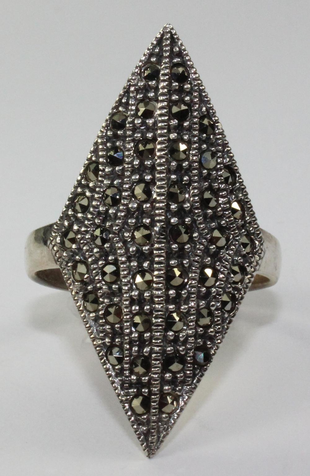 Marcasite Ring in Sterling ... image