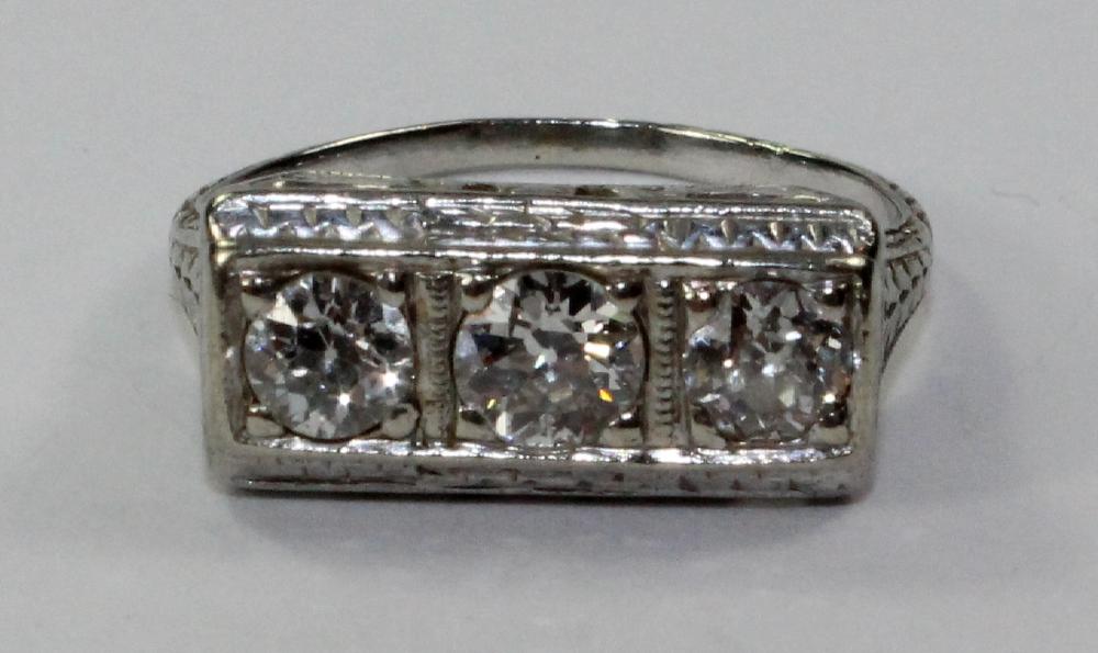 Vintage 18ct White Gold Rin... image