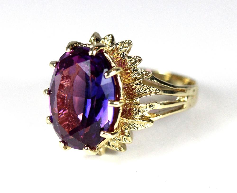 Modern Amethyst Ring in 9ct... image