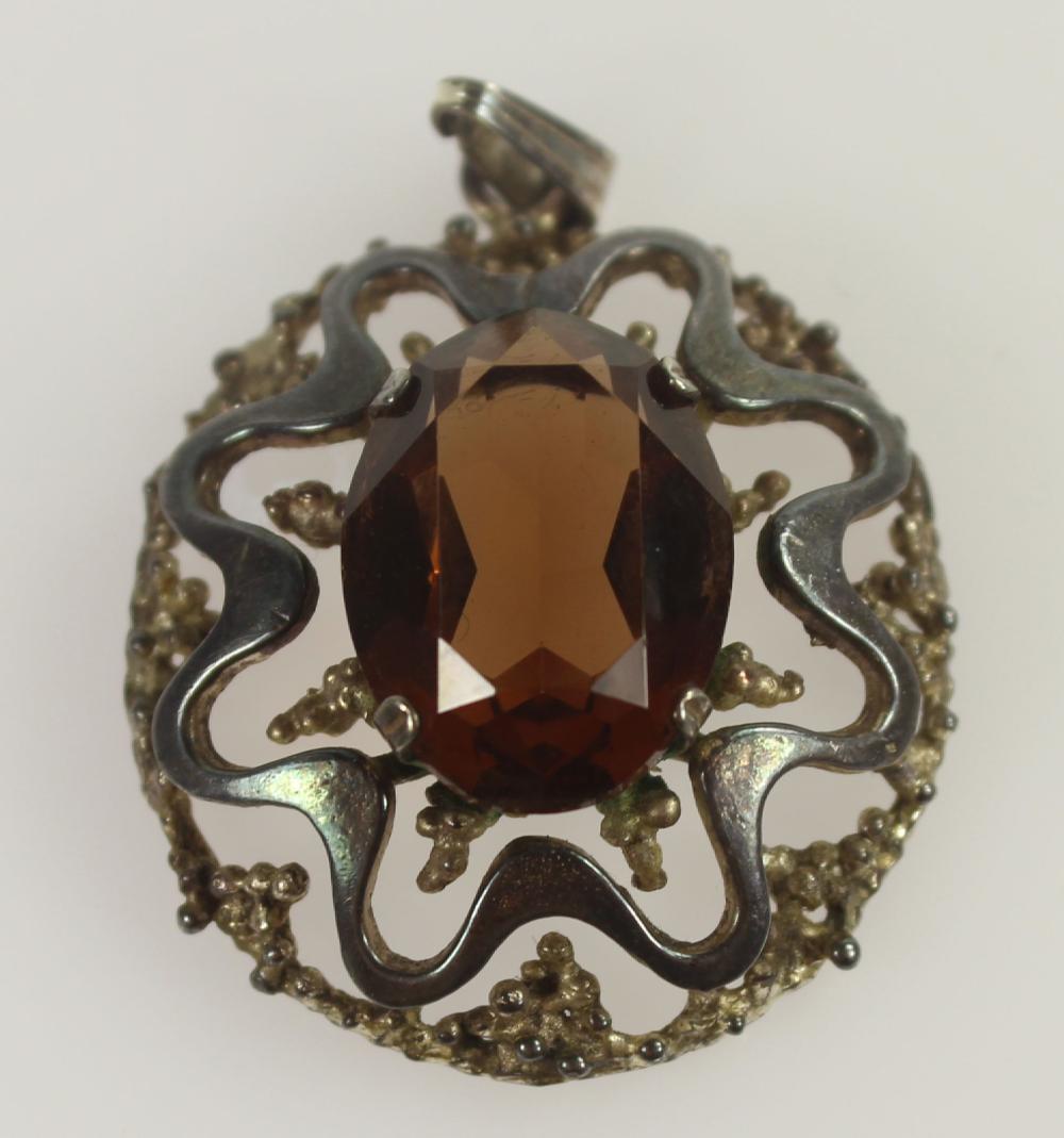 Stylish Amber Quartz Pendan... image