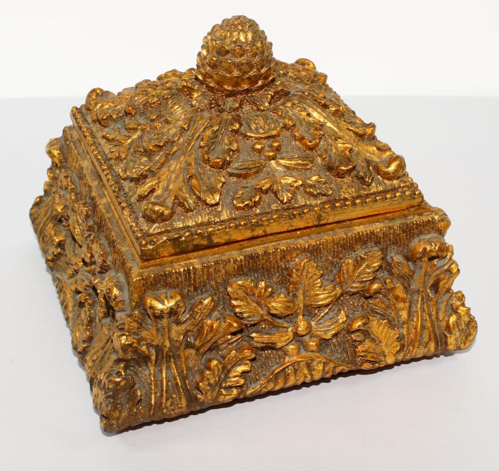 Lidded Container in Gilded ... image