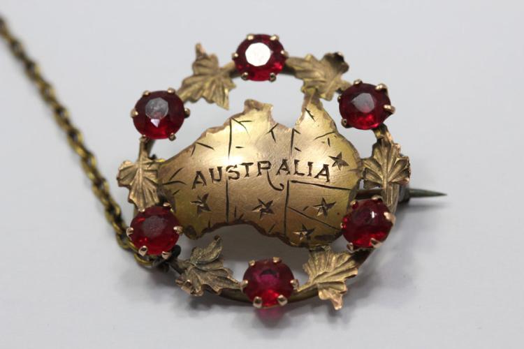 Australian 9ct Gold Patriot... image