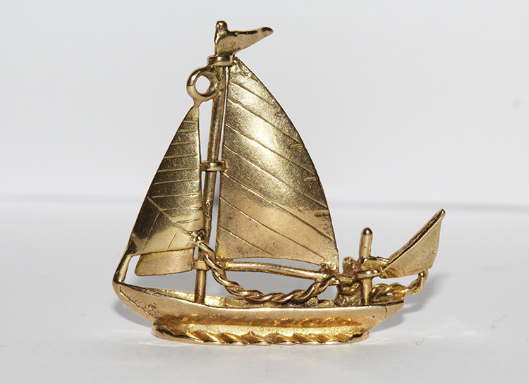 Sailing Boat 9ct Gold Charm image