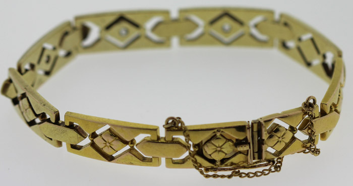 21ct Gold Link Bracelet wit... image