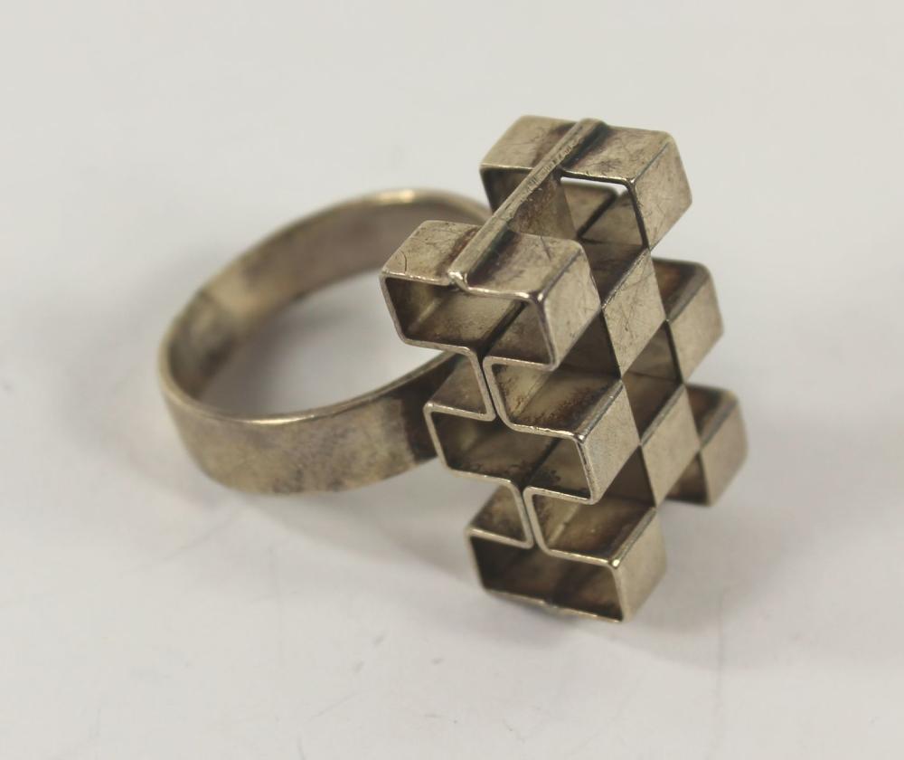 'Open Cubes' Ring in Sterli... image