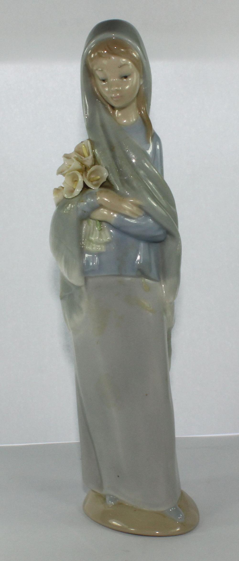 Lladro Figurine of a Peasan... image