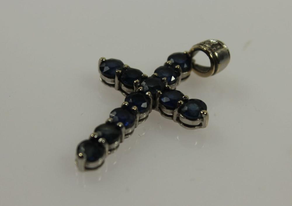 Exquisite Blue Sapphire Cro... image