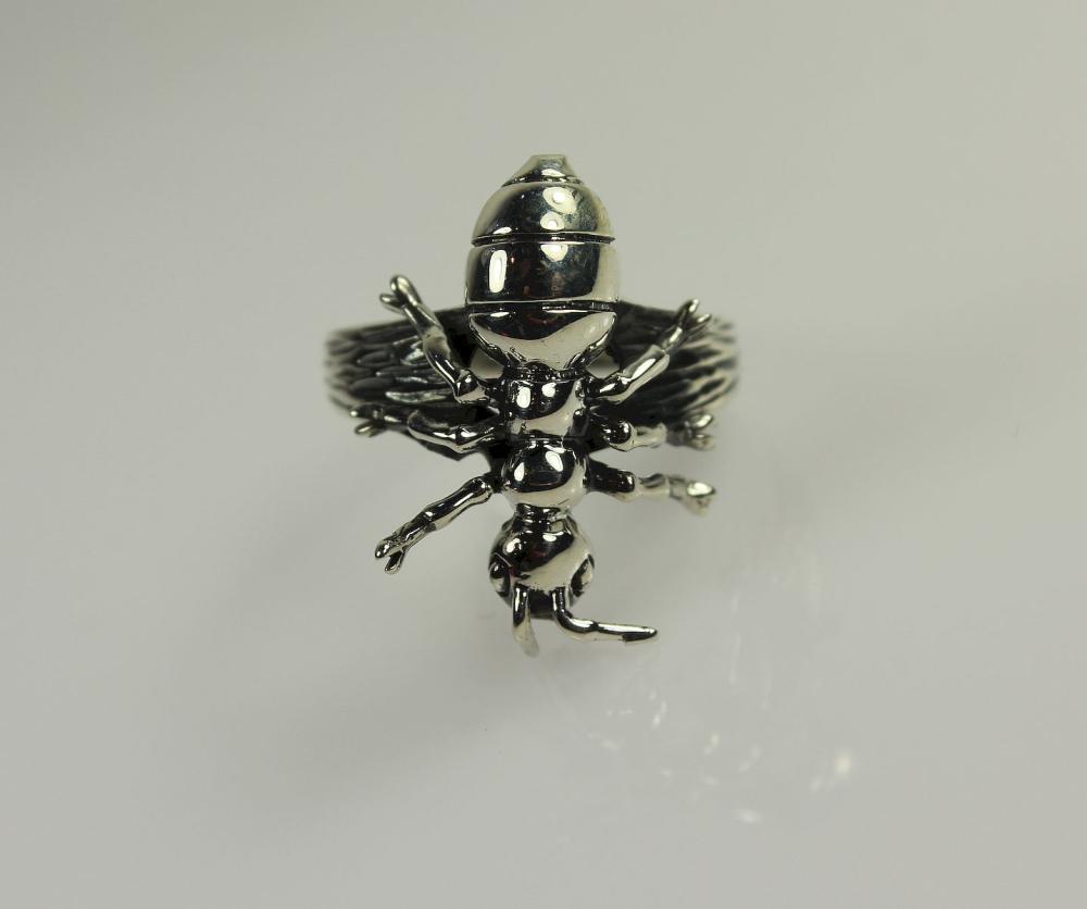 Ant Ring in Sterling (925) ... image