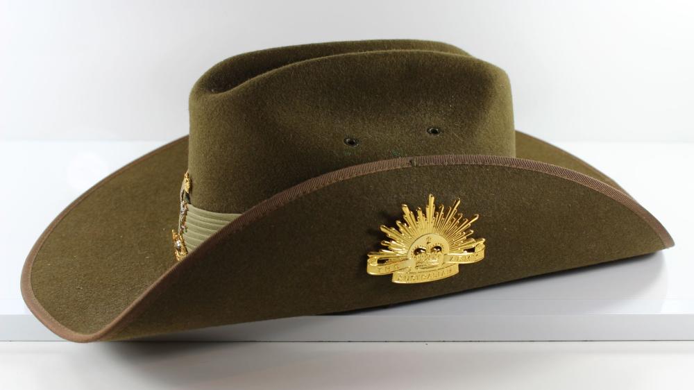 Australian Army issue Slouc... image