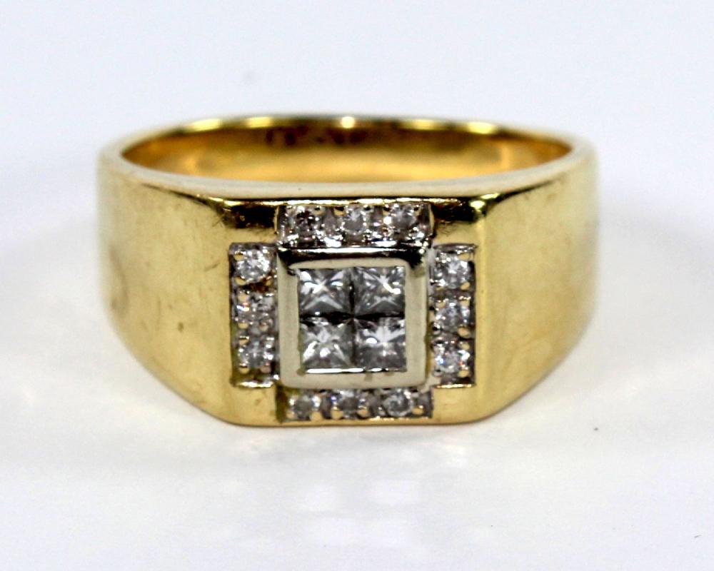 Men's Diamond Ring in 18ct ... image