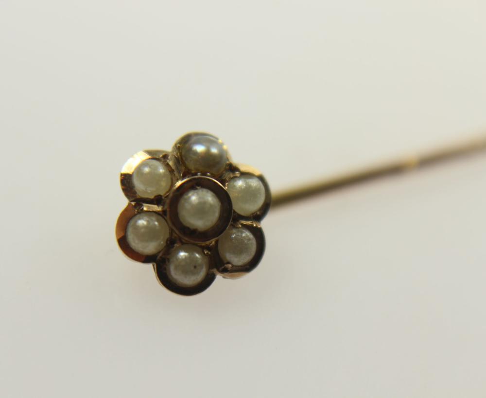 Seed Pearl Stick Pin in 9ct... image